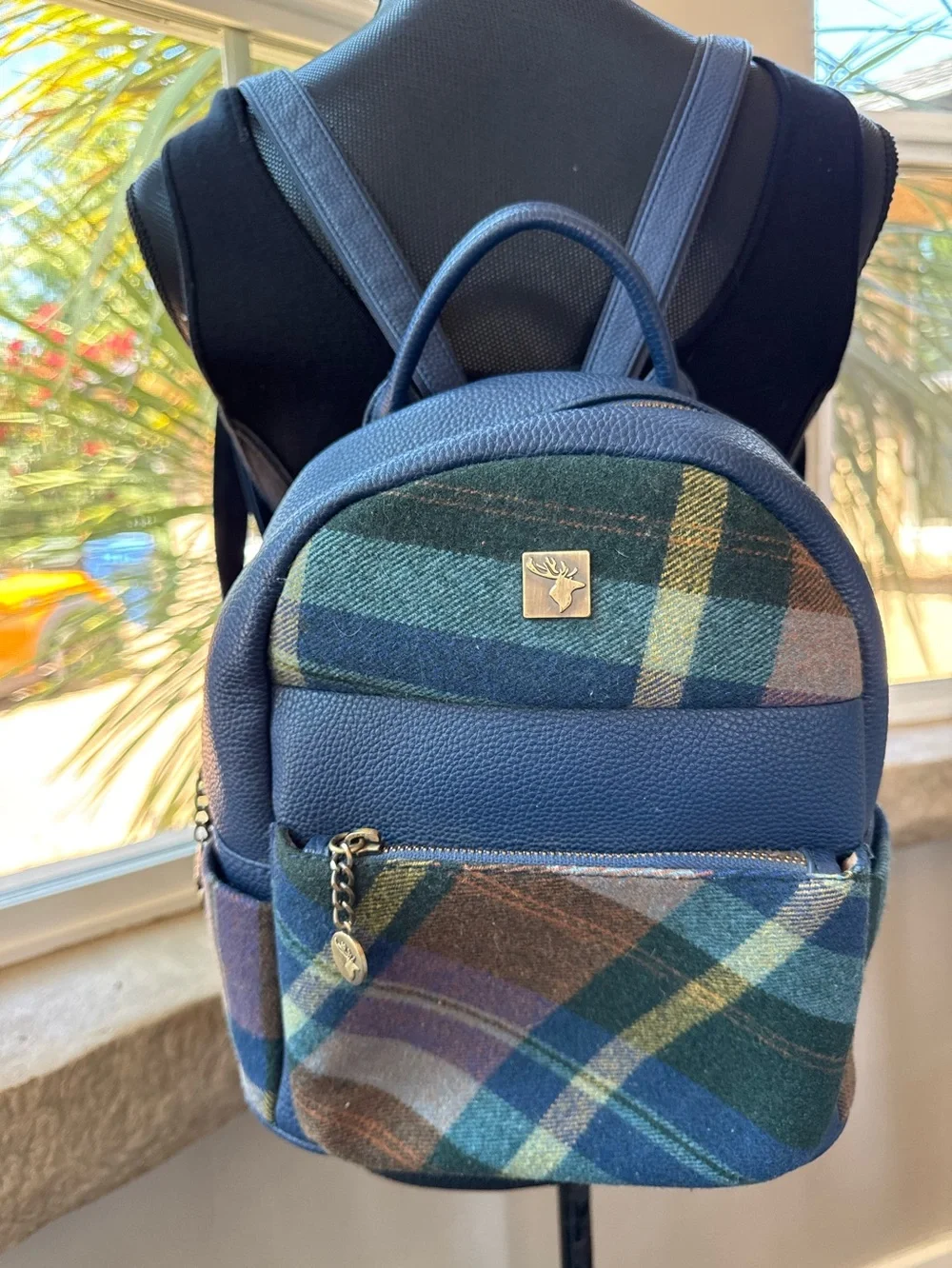 House of Tweed preowned good